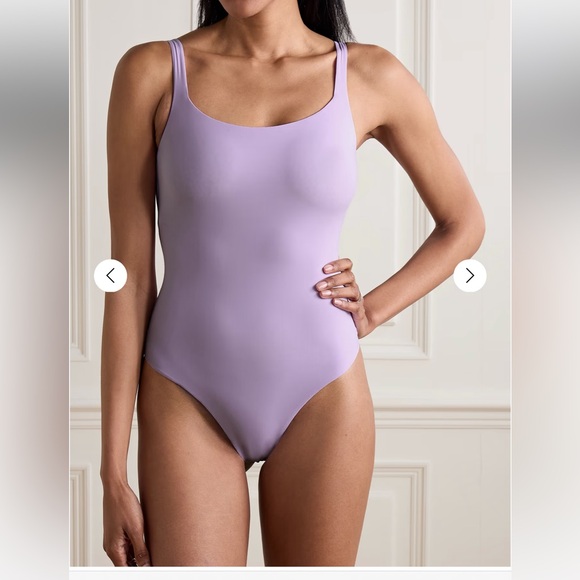 SKIMS Fits Everybody Square Neck Bodysuit in Lily - Size 2X - Picture 2 of 9